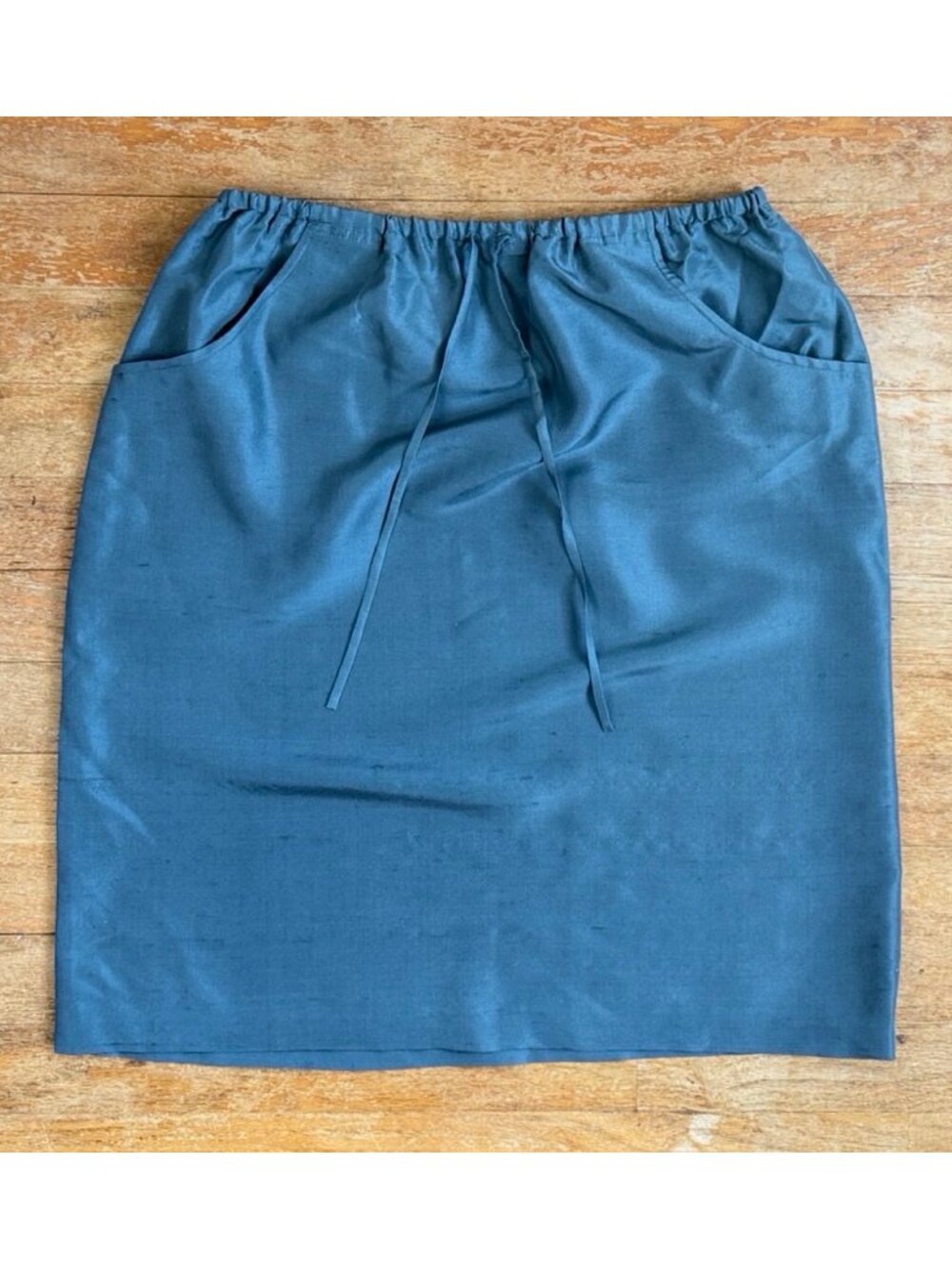 Vintage Aegean Blue Silk Skirt with Pockets Size Small/Medium 8 27-30" Waist 90s